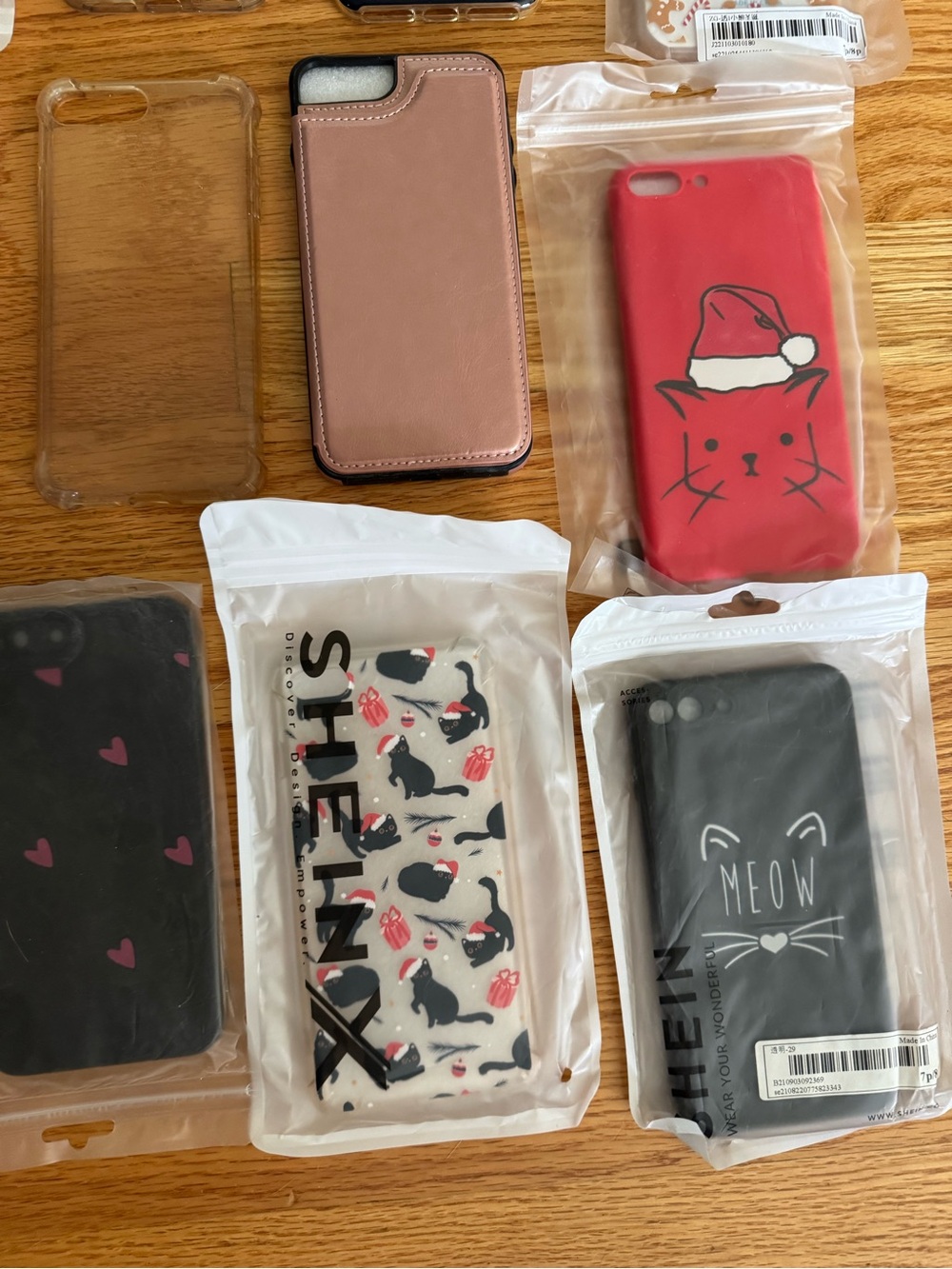 29 Assorted iPhone 7/8+ Phone Case Pack + Glass Protective Screens - Picture 8 of 8